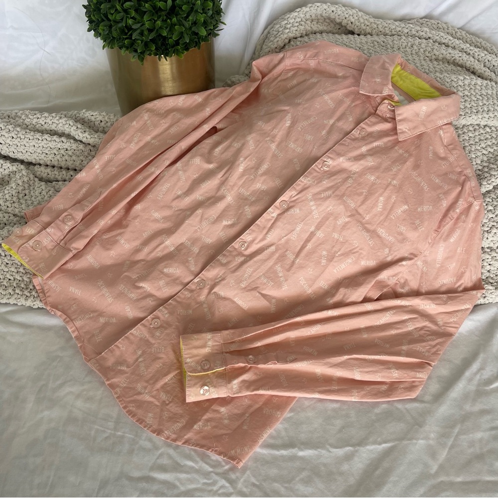 Disney Princess Pink Button Down Shirt Size Small